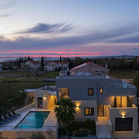 Villa Roca With Heated Pool And Sauna Privlaka  Bagian luar foto