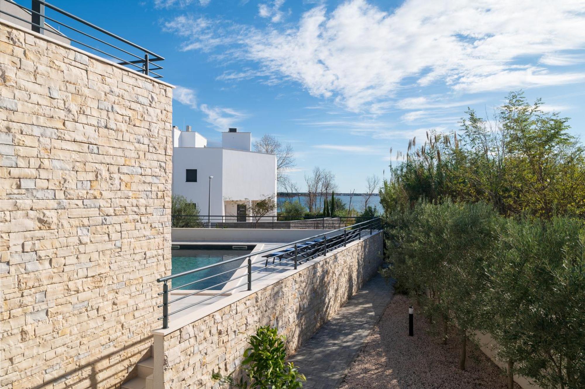 Villa Roca With Heated Pool And Sauna Privlaka  Bagian luar foto
