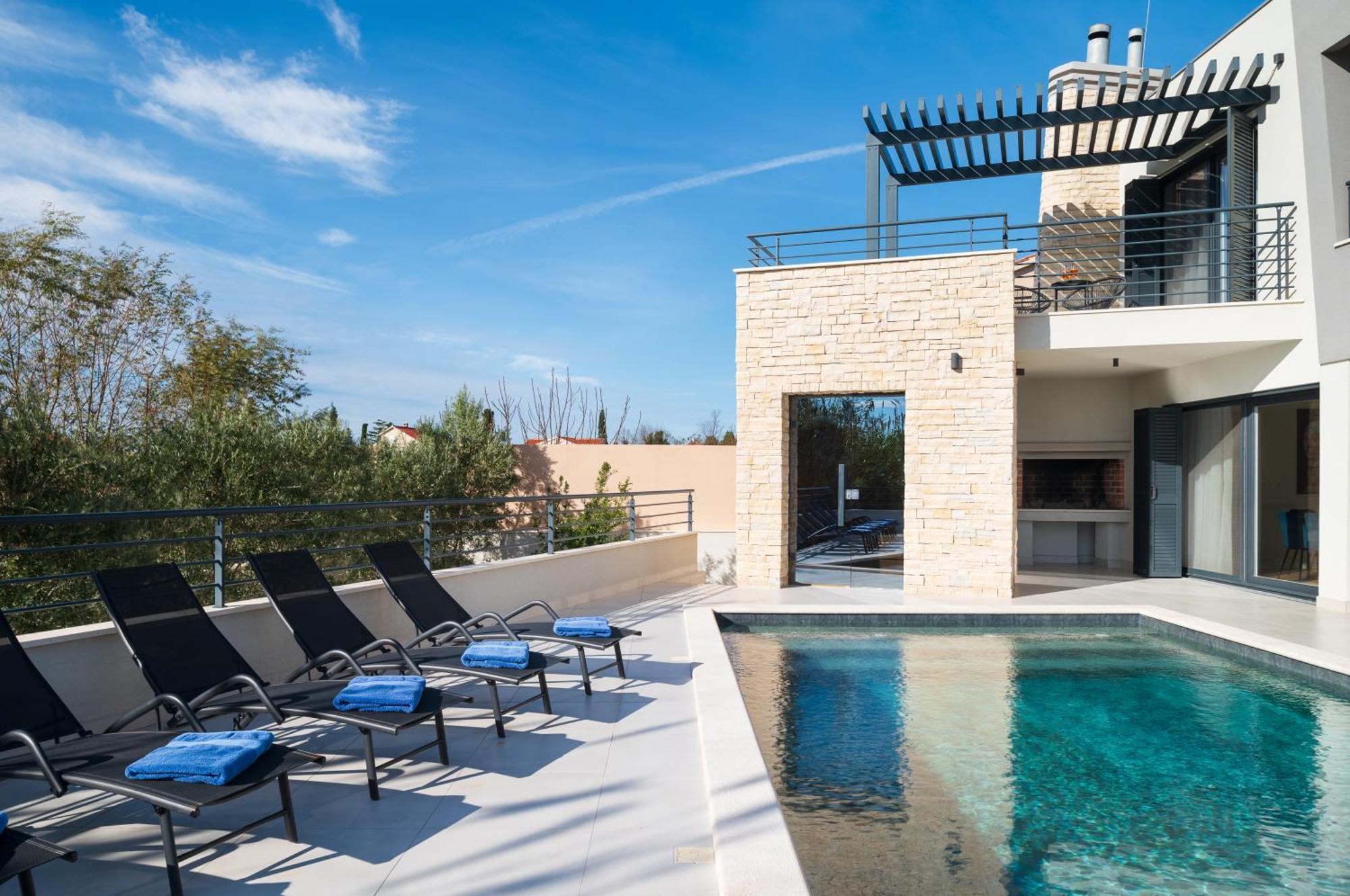 Villa Roca With Heated Pool And Sauna Privlaka  Bagian luar foto