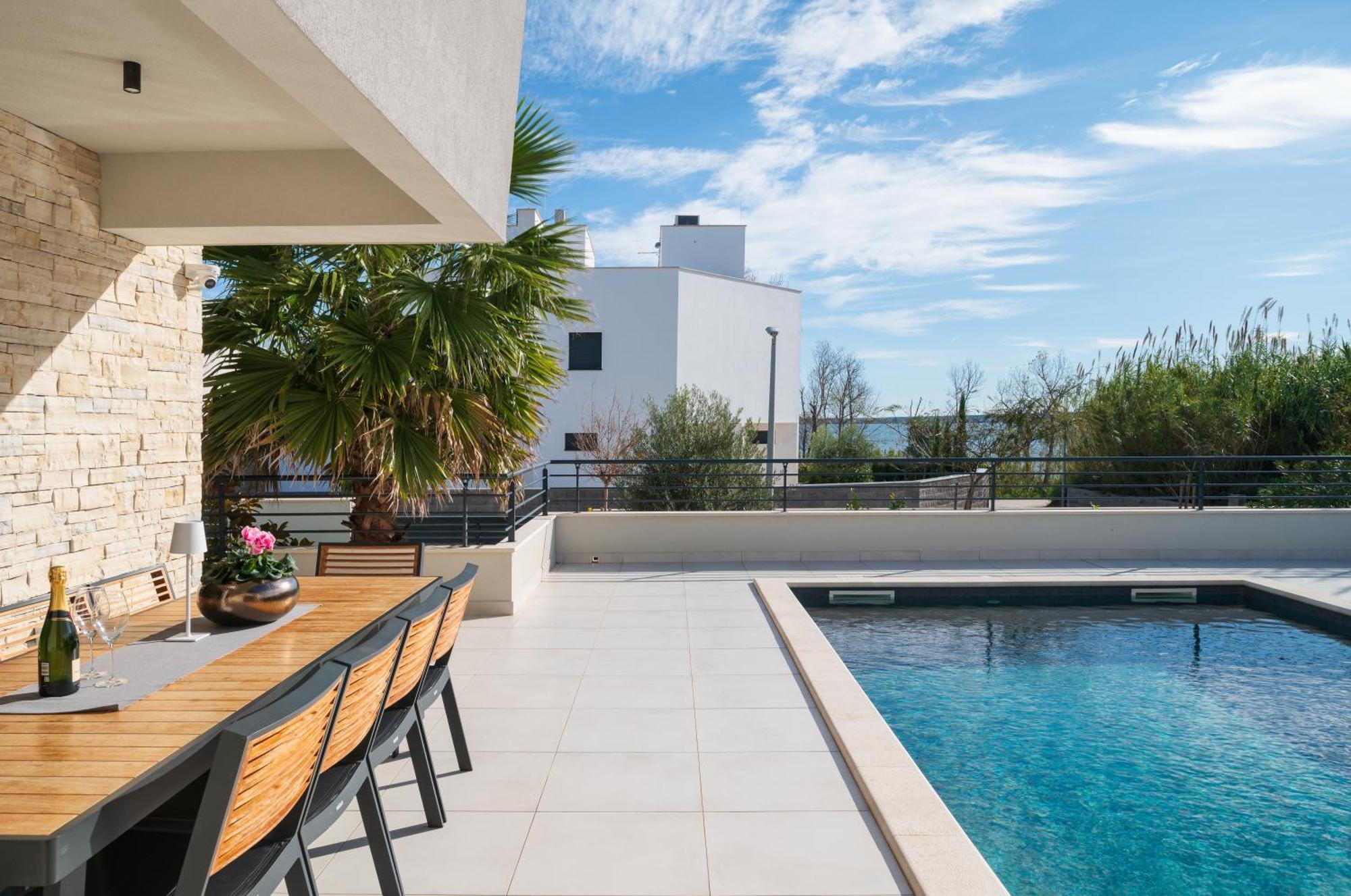 Villa Roca With Heated Pool And Sauna Privlaka  Bagian luar foto