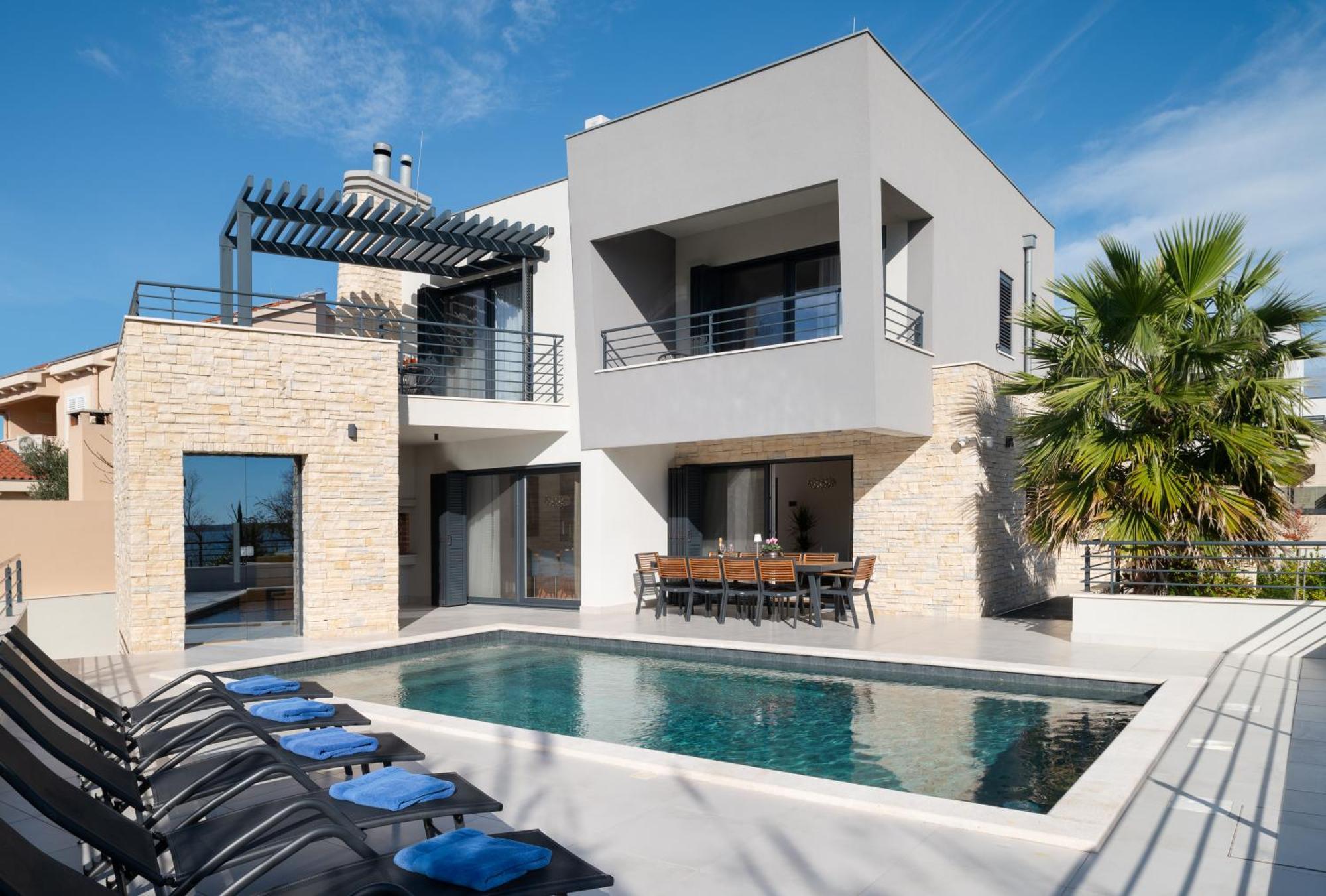 Villa Roca With Heated Pool And Sauna Privlaka  Bagian luar foto