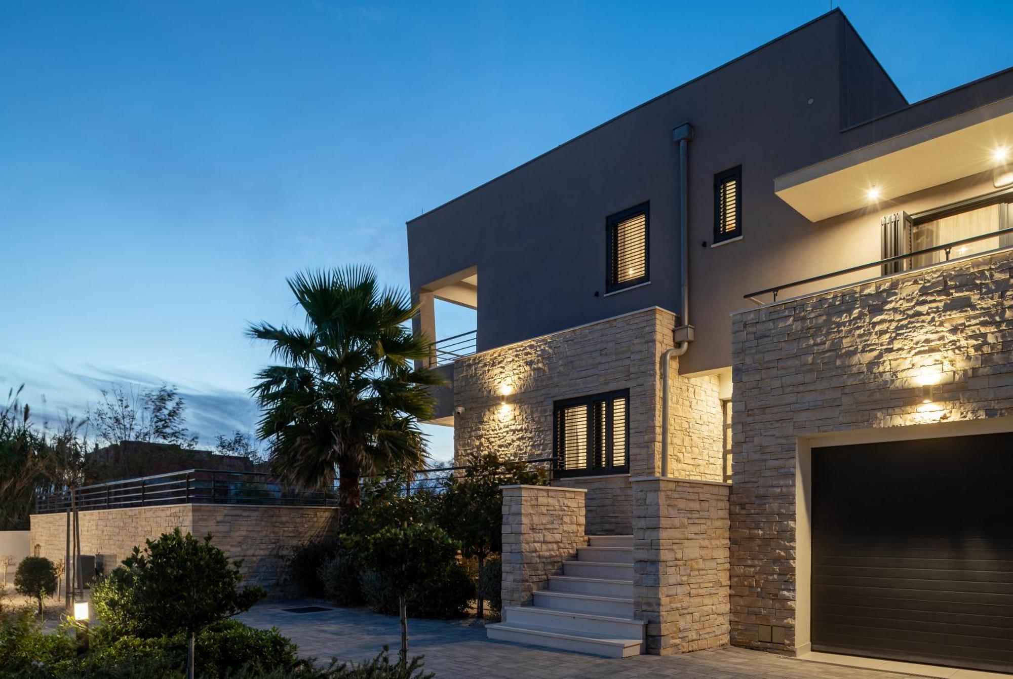 Villa Roca With Heated Pool And Sauna Privlaka  Bagian luar foto