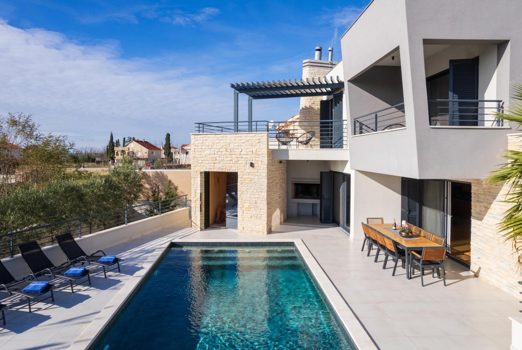 Villa Roca With Heated Pool And Sauna Privlaka  Bagian luar foto