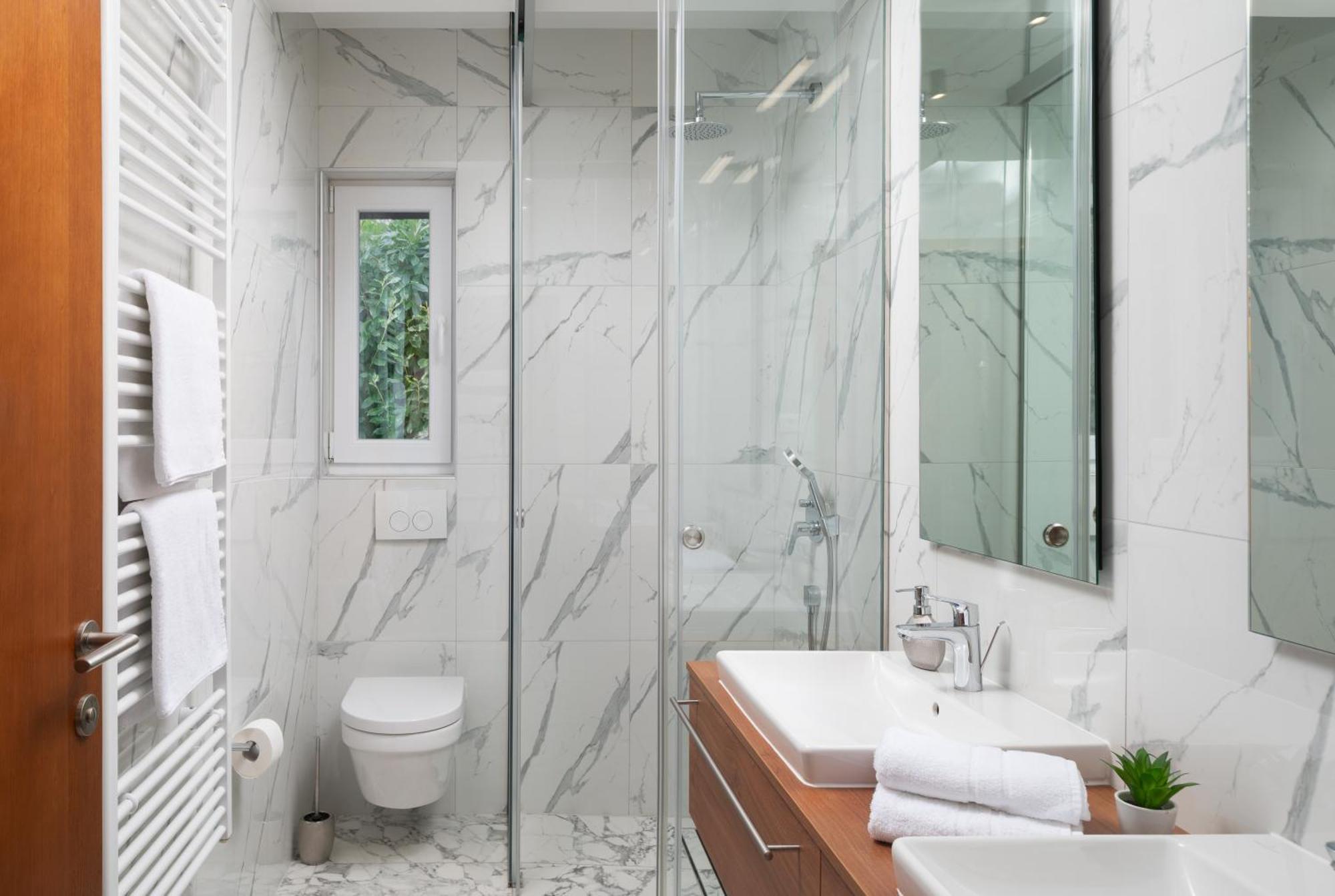Villa Roca With Heated Pool And Sauna Privlaka  Bagian luar foto